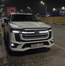 تويوتا لاندكروزر